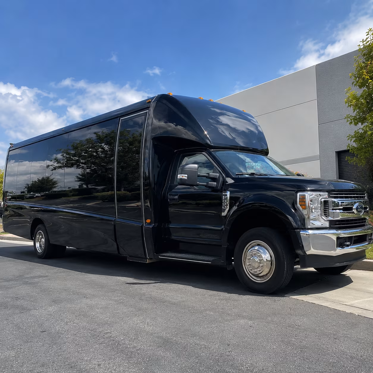 carrollton discreet military and government shuttles for your group