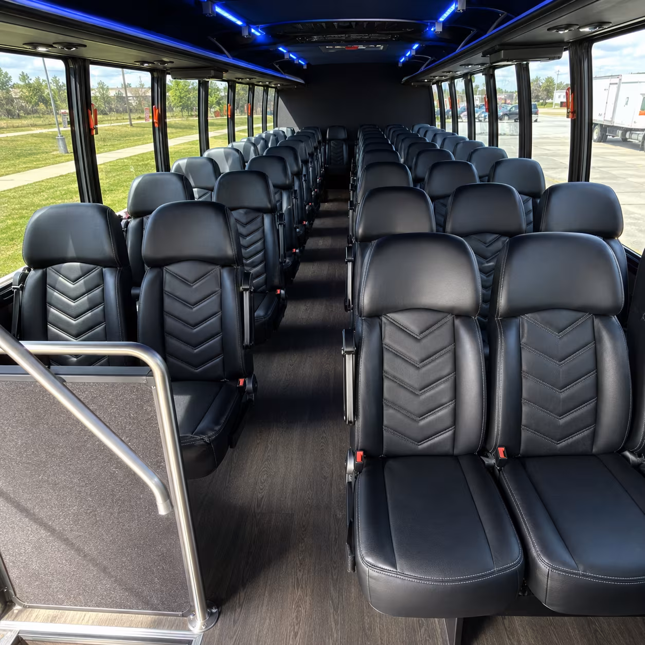 the colony group airport transfers in the colony