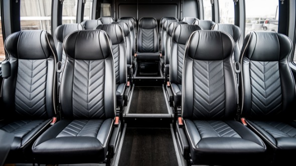 15 passenger minibus rental allen